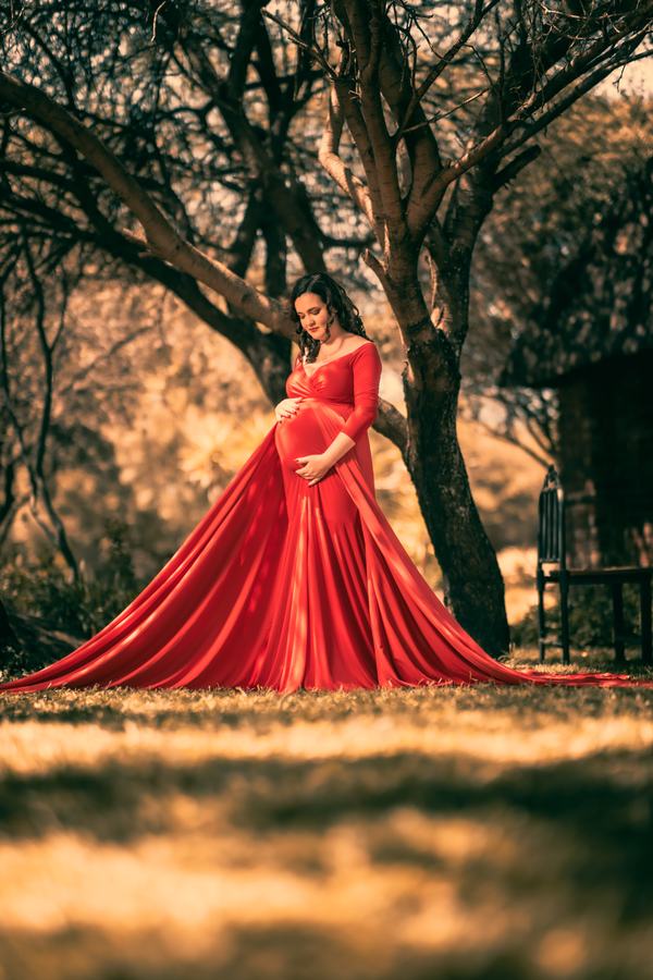Maternity photography by ShweetShot