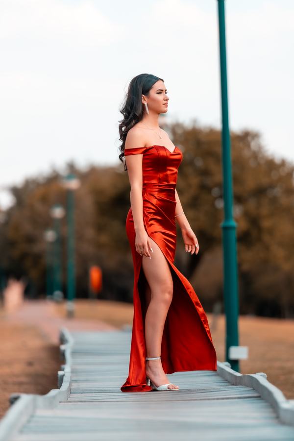 Matric farewell portrait on a boardwalk